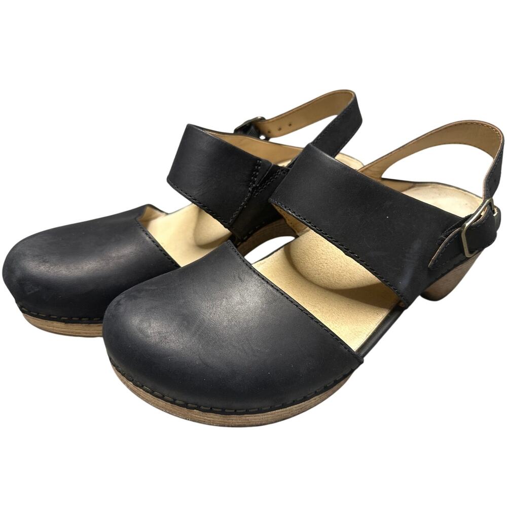 Dansko Lucia Black Leather Closed Toe Clog Sandals Women's Size 38 (US7.5-8)